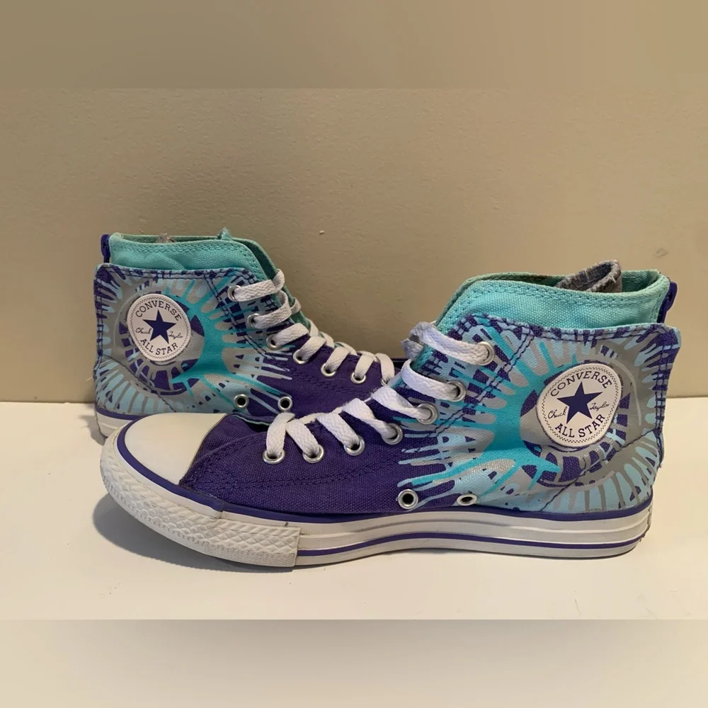 Converse Chuck Taylor All Star Zip Back Spin‎ Art Size 5